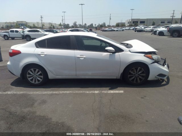 KNAFX4A62G5564470 KIA FORTE LX