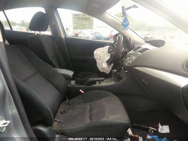 2013 MAZDA MAZDA3 I SPORT VIN: JM1BL1UP6D1849174