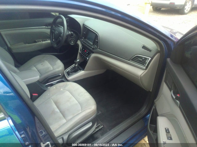 Hyundai ELANTRA SE 2017 5NPD84LF4HH114986 Image 10