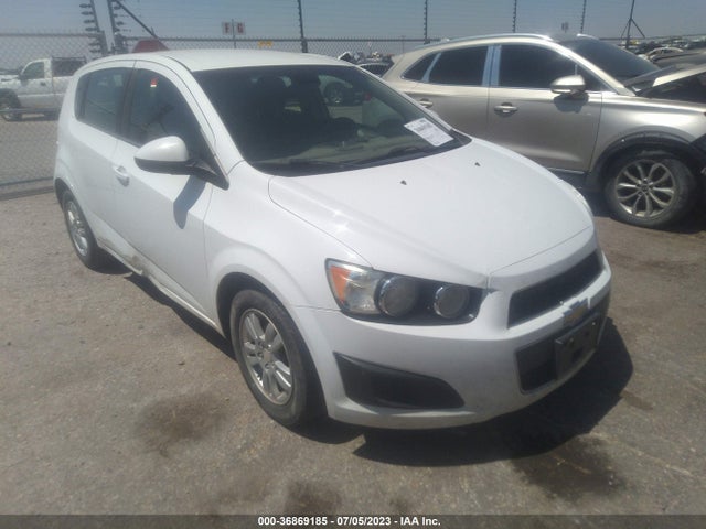 Chevrolet SONIC LT 2015 1G1JC6SH2F4176334 Image 1