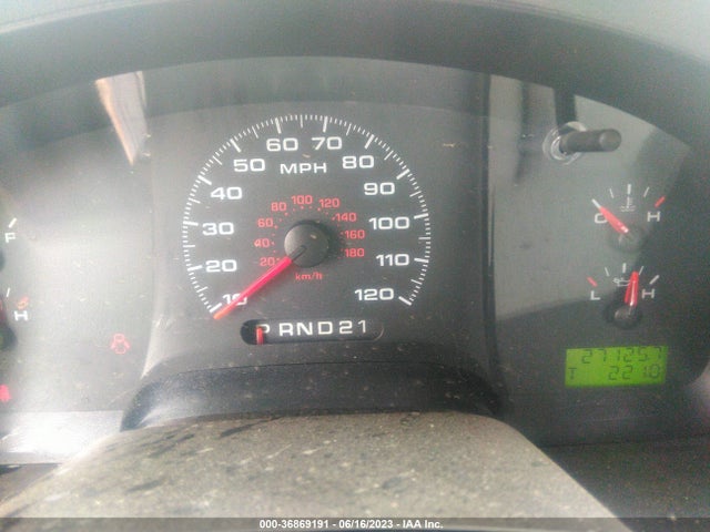 2007 FORD F-150 STX VIN: 1FTRF02247KB30642