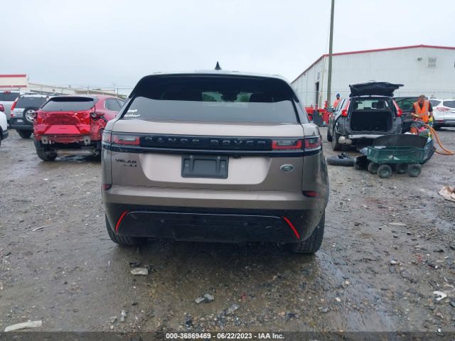SALYL2RX0JA768121 Land Rover Range Rover Velar P250 Se R-dynamic