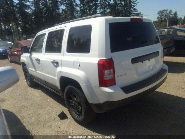 1C4NJRBB7FD130932 Jeep Patriot Sport