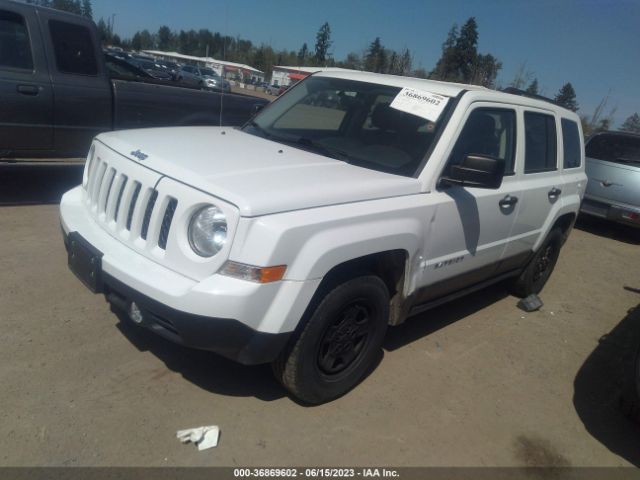 1C4NJRBB7FD130932 Jeep Patriot Sport