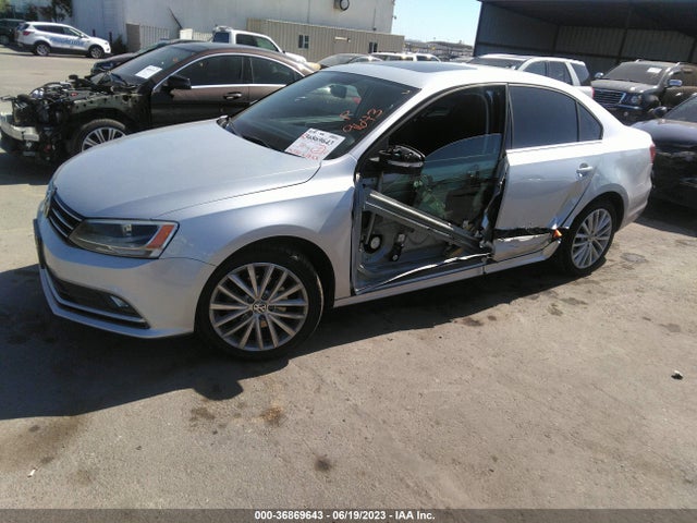 3VWD17AJ0FM299958 Volkswagen Jetta Sedan 1.8t Se