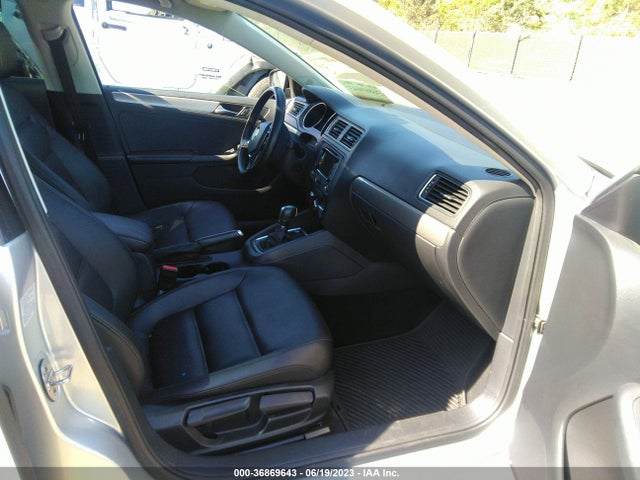 3VWD17AJ0FM299958 Volkswagen Jetta Sedan 1.8t Se