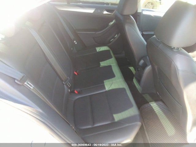 3VWD17AJ0FM299958 Volkswagen Jetta Sedan 1.8t Se