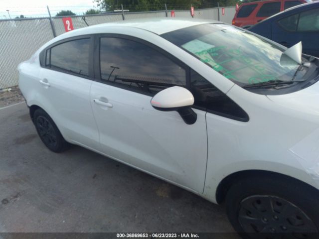 KNADM4A3XG6669886 KIA RIO LX