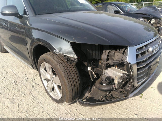 WA1ANAFY9K2069425 Audi Q5 PREMIUM