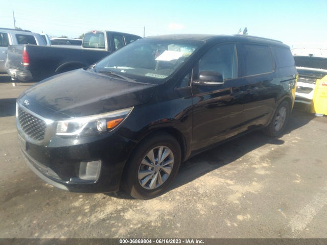 KIA SEDONA LX 2015 KNDMB5C15F6040139 Image 2