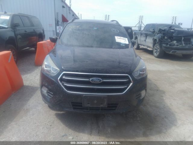 1FMCU0GD0JUA63938 Ford ESCAPE SE
