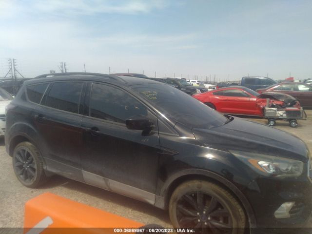 1FMCU0GD0JUA63938 Ford ESCAPE SE