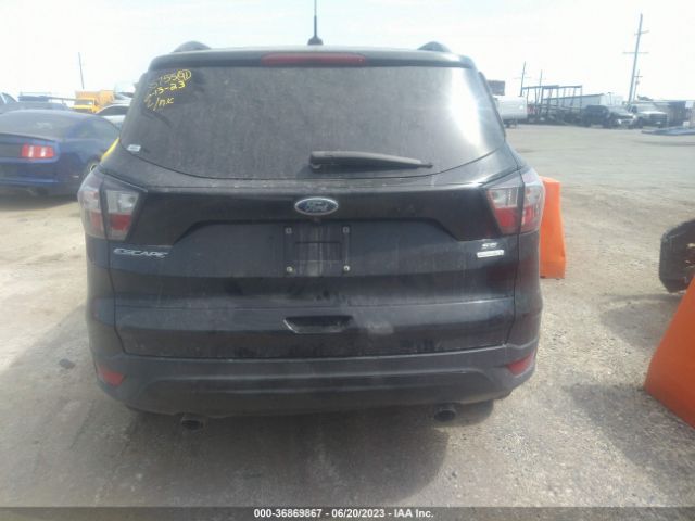 1FMCU0GD0JUA63938 Ford ESCAPE SE