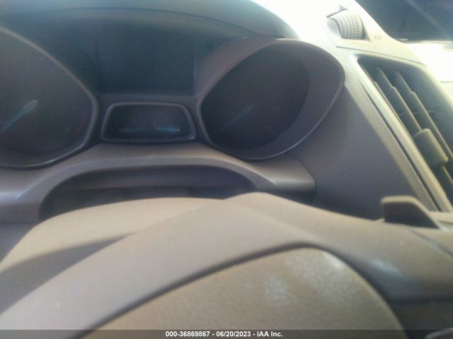 1FMCU0GD0JUA63938 Ford ESCAPE SE