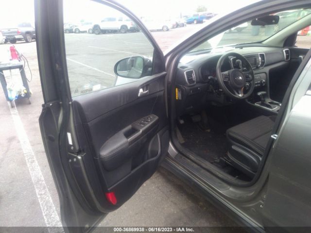 KNDPM3AC9J7337076 KIA Sportage Lx
