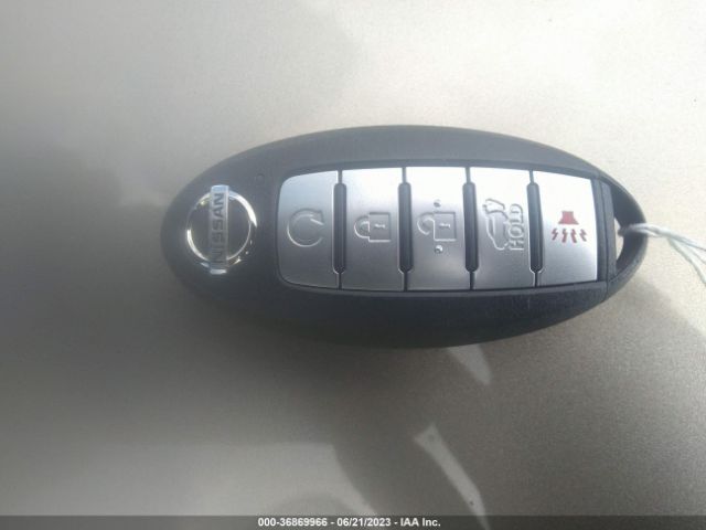 KNMAT2MV0LP510406 Nissan ROGUE SV