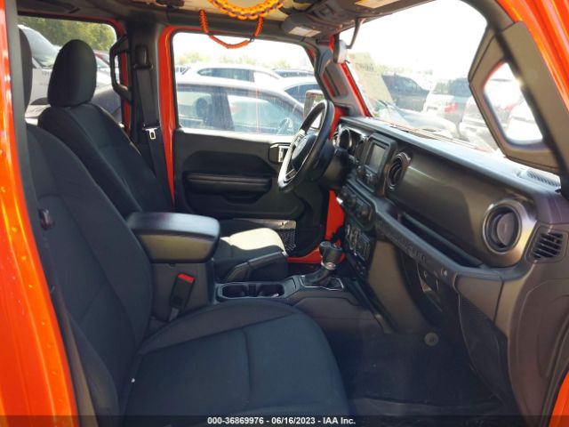 1C4HJXDN9KW573557 Jeep Wrangler Unlimited Sport S