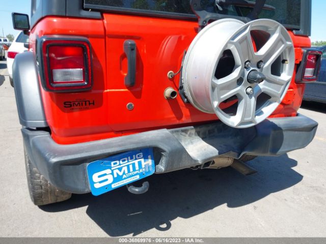 1C4HJXDN9KW573557 Jeep Wrangler Unlimited Sport S