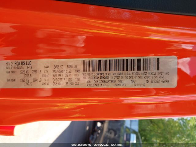 1C4HJXDN9KW573557 Jeep Wrangler Unlimited Sport S