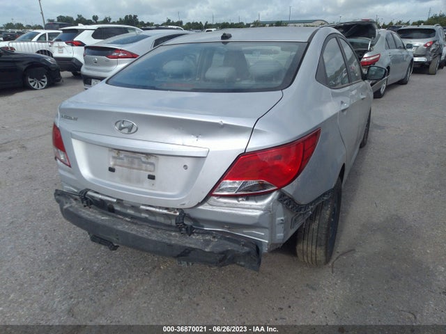 Hyundai ACCENT SE 2017 KMHCT4AEXHU200292 Image 4