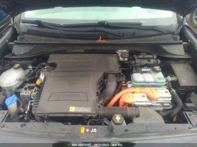 KNDCB3LC4J5156156 KIA NIRO LX