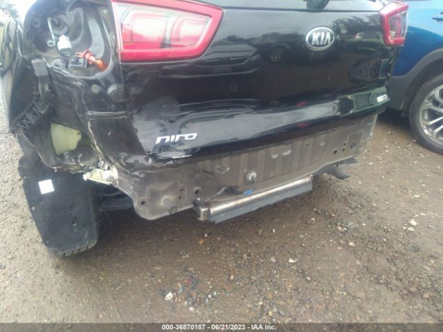 KNDCB3LC4J5156156 KIA NIRO LX