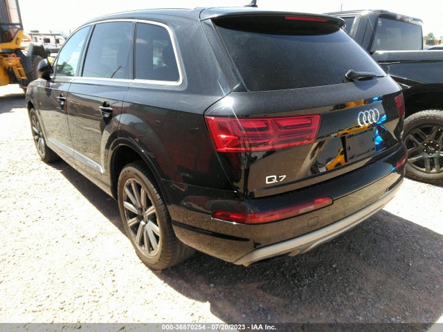 WA1LAAF75HD006797 Audi Q7 Premium Plus