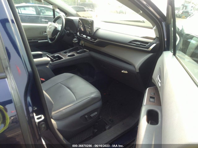 2021 TOYOTA SIENNA XLE VIN: 5TDYSKFC9MS033656