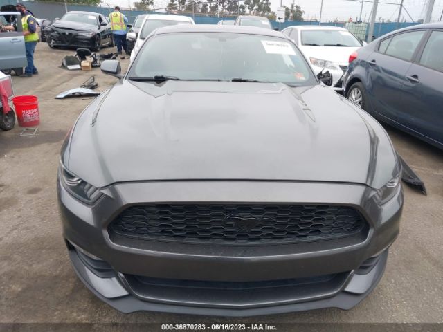 1FA6P8AM8F5388747 Ford Mustang V6