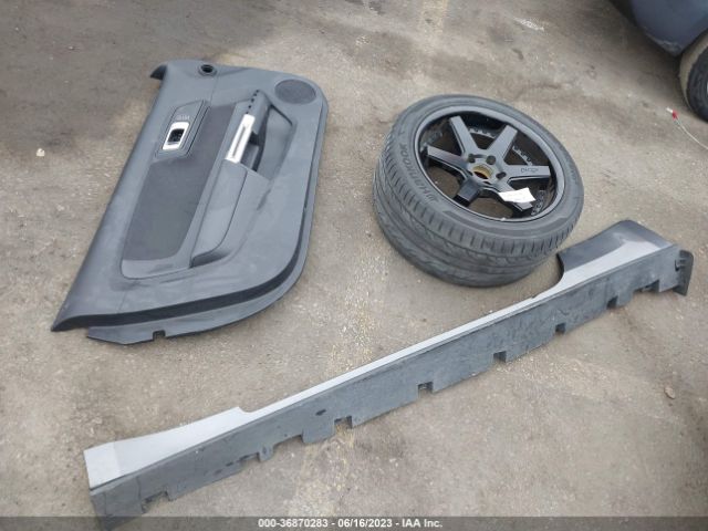 1FA6P8AM8F5388747 Ford Mustang V6