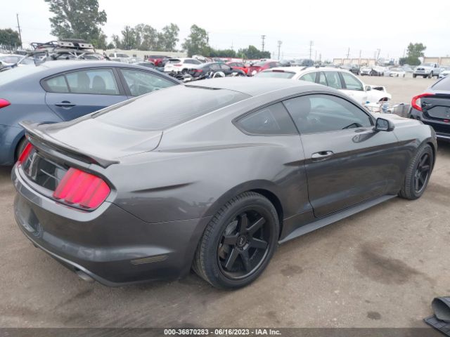 1FA6P8AM8F5388747 Ford Mustang V6