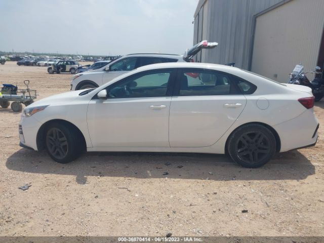 3KPF34AD2KE033991 KIA FORTE S
