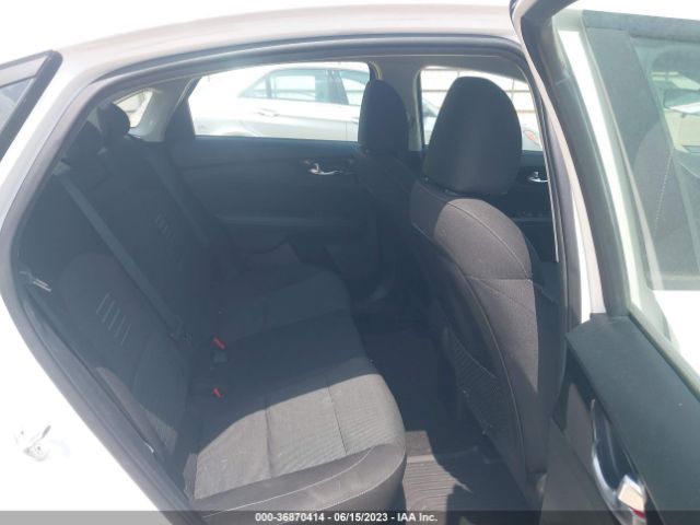 3KPF34AD2KE033991 KIA FORTE S