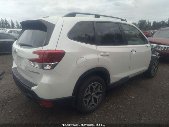 JF2SKAFC6MH548149 Subaru Forester Premium