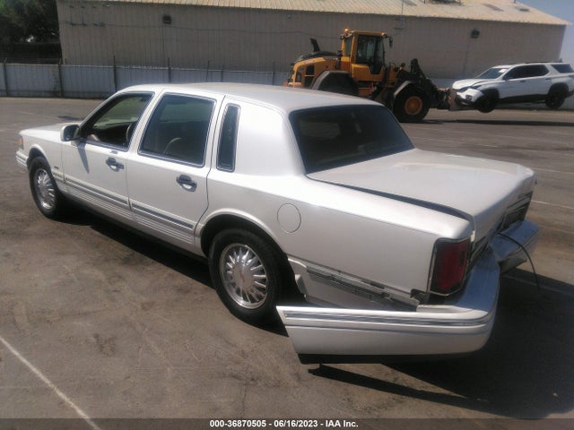 1996 LINCOLN TOWN CAR SGN/DMND ANV/CYPRESS/JN VIN: 1LNLM82W5TY721613