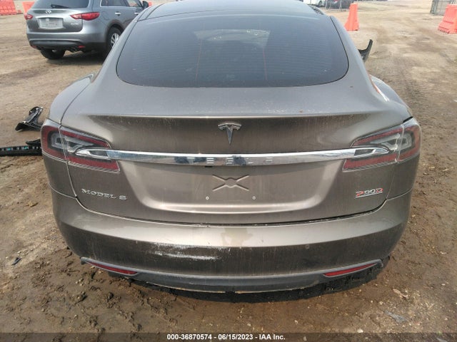 2015 TESLA MODEL S 85D/P85D/90D/P90D VIN: 5YJSA1E43FF109635
