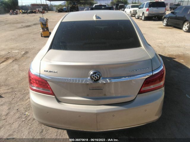 1G4GB5GR8FF188858 Buick Lacrosse Leather