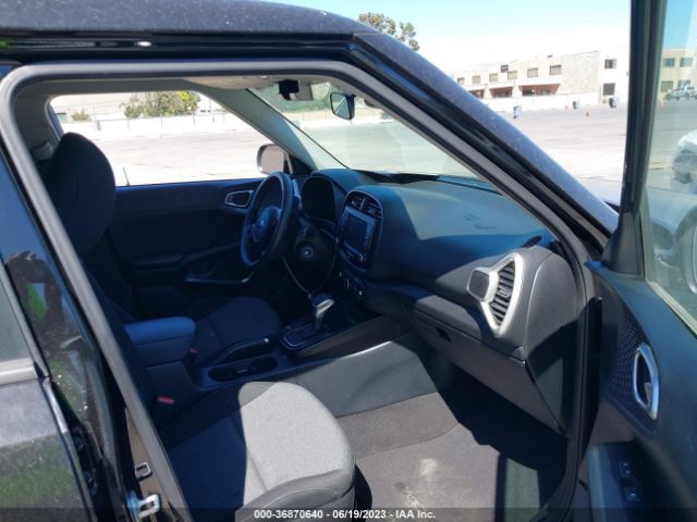 KNDJ23AU2M7763040 KIA SOUL S
