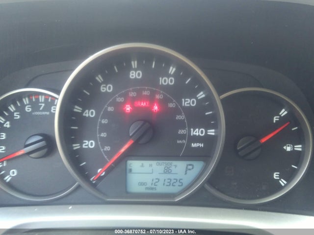 Toyota RAV4 LE 2016 JTMBFREV9GJ075266 Image 7