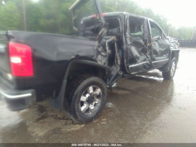 1GT12ZEG2FF556437 GMC Sierra 2500hd Slt
