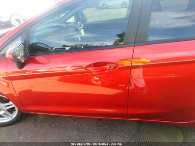 3FADP4EJ3KM112383 Ford FIESTA SE