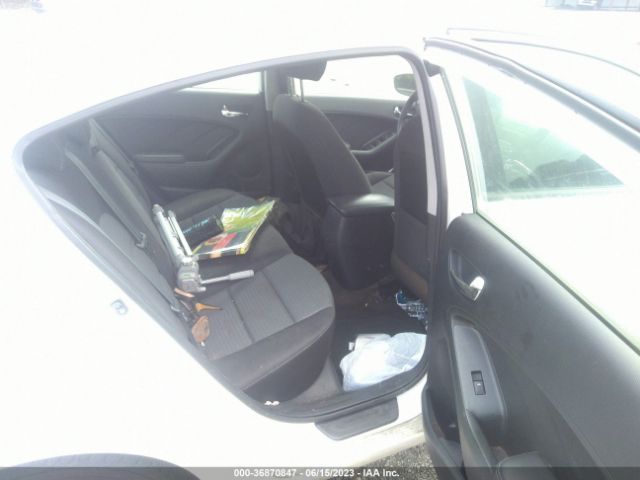 KNAFX4A64F5428212 KIA FORTE LX