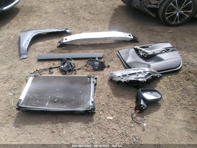 Toyota Rav4 Xle Premium 2020 JTMA1RFV6LD068440 Image 4