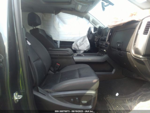 1GT12TEY2JF269226 GMC Sierra 2500hd Slt