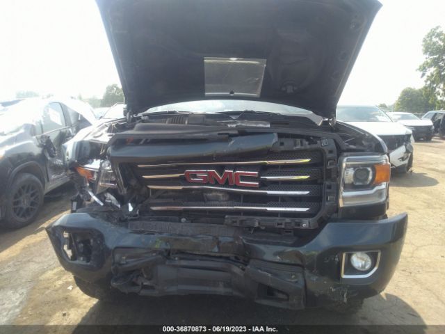 1GT12TEY2JF269226 GMC Sierra 2500hd Slt