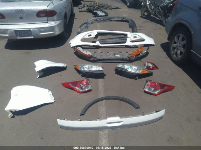 1FMCU0F73GUC12136 Ford ESCAPE S