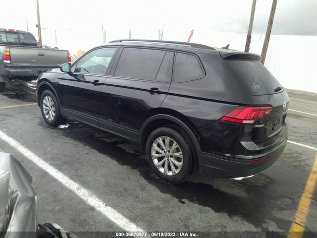 3VV1B7AX2LM143490 Volkswagen TIGUAN S