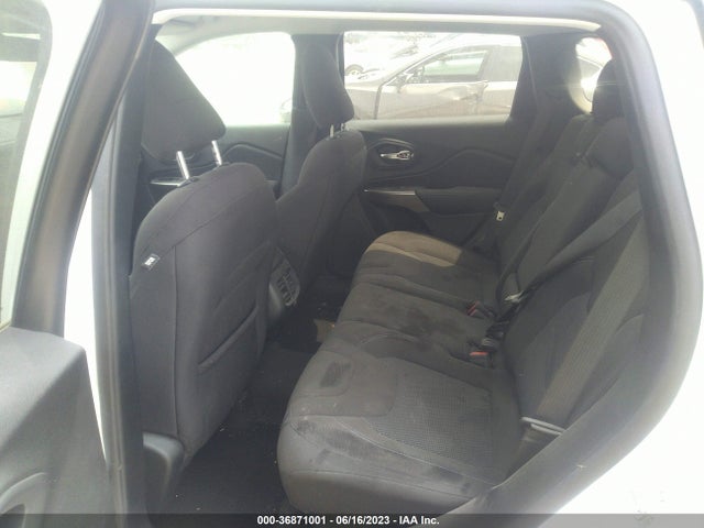 1C4PJLCB3LD561641 Jeep Cherokee Latitude