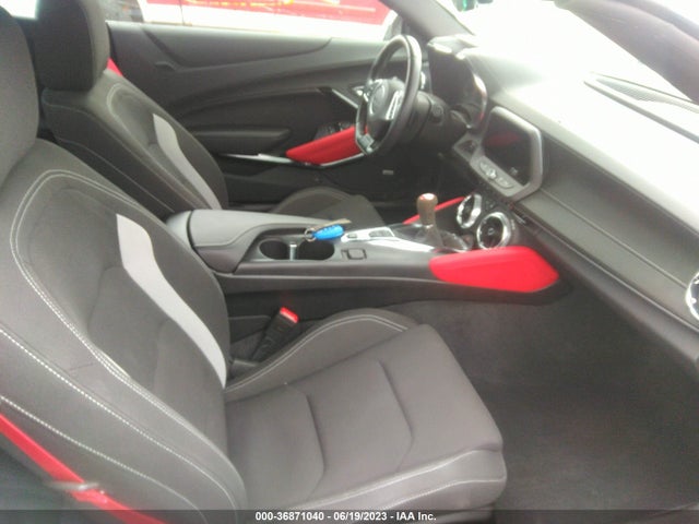Chevrolet CAMARO LT1 2023 1G1FE3D76P0101132 Image 5