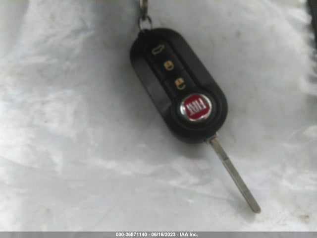 2013 FIAT 500 POP VIN: 3C3CFFAR8DT672588